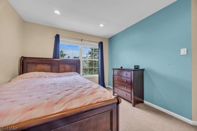 505 Well Sweep Rd, Readington Twp., NJ 08889