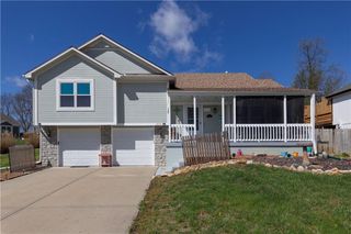 1610 S 105th Street, Edwardsville, KS 66111