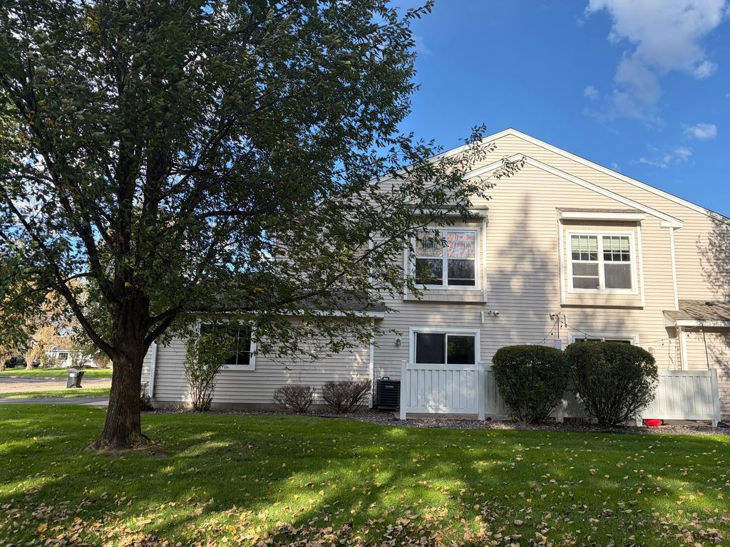 5065 149th Street N 2, Hugo, MN 55038 — photo 3