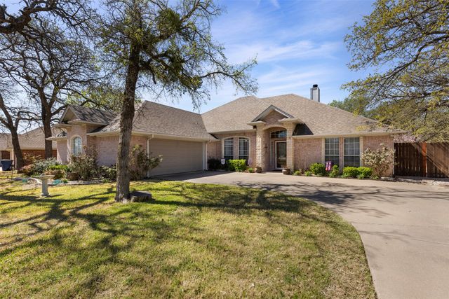 4606 Stoney Creek Court, Granbury, TX 76049
