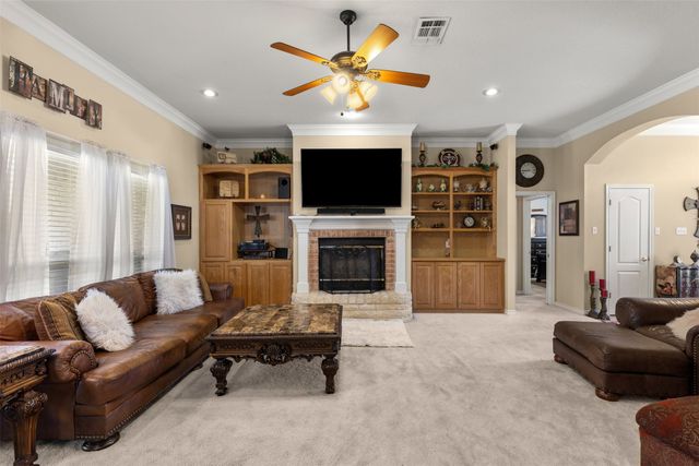4606 Stoney Creek Court, Granbury, TX 76049