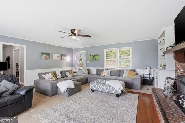 18 Foxdale Circle, Toccoa, GA 30577