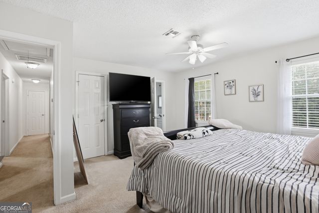 18 Foxdale Circle, Toccoa, GA 30577