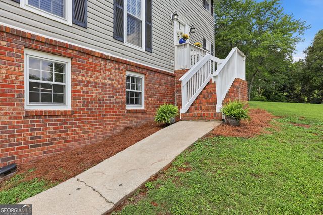 18 Foxdale Circle, Toccoa, GA 30577