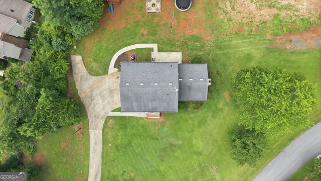 18 Foxdale Circle, Toccoa, GA 30577