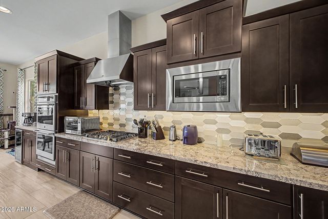 10236 W Bent Tree Drive S, Peoria, AZ 85383