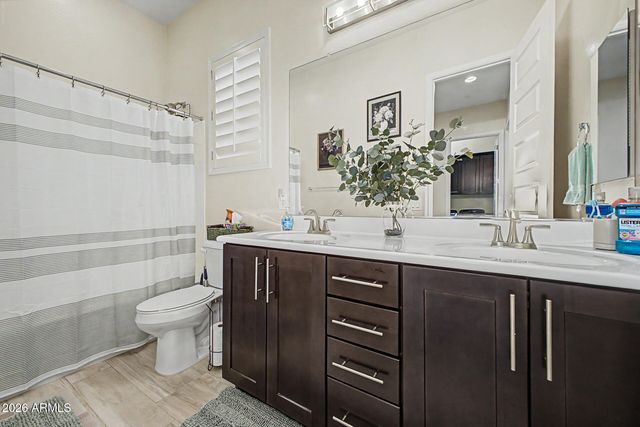 10236 W Bent Tree Drive S, Peoria, AZ 85383