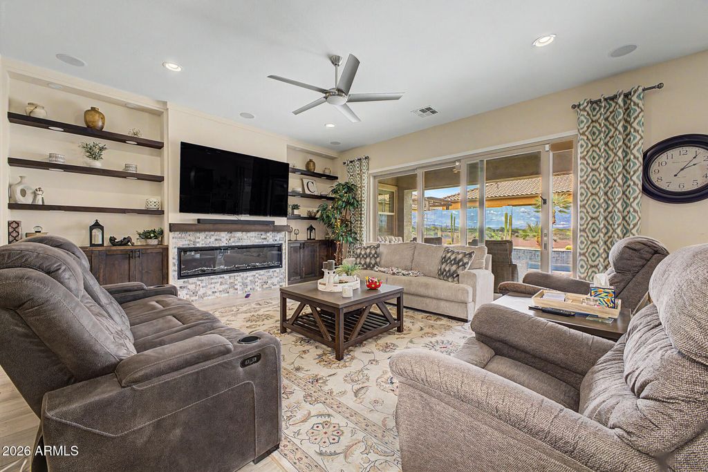 10236 W Bent Tree Drive, Peoria, AZ 85383 — photo 5