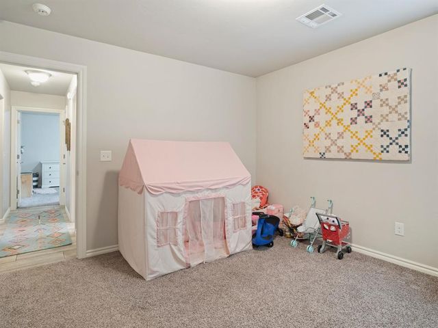 18601 Maidstone Lane, Edmond, OK 73012