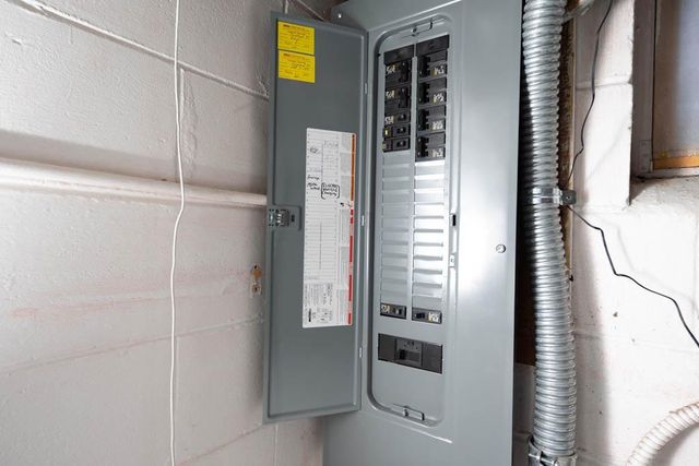 1040 Lincoln Terrace, Columbia Heights, MN 55421