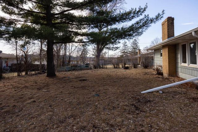 1040 Lincoln Terrace, Columbia Heights, MN 55421