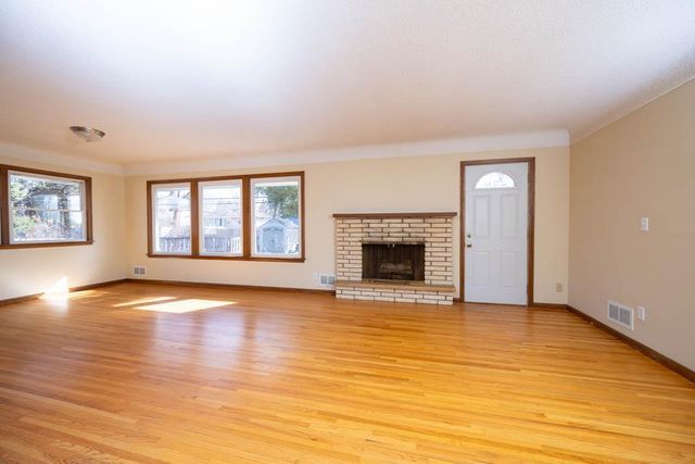 1040 Lincoln Terrace, Columbia Heights, MN 55421