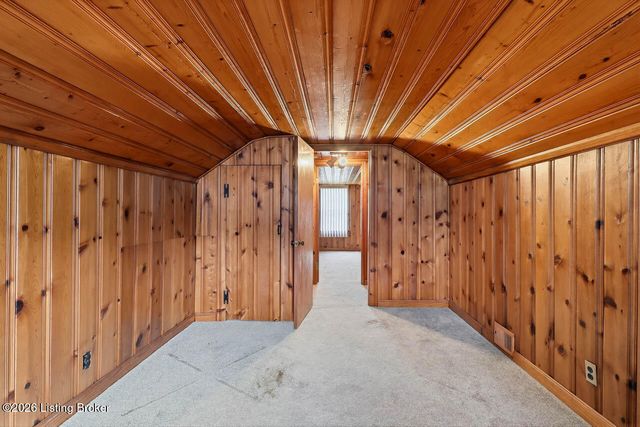 1603 Iroquois Pkwy, Louisville, KY 40214