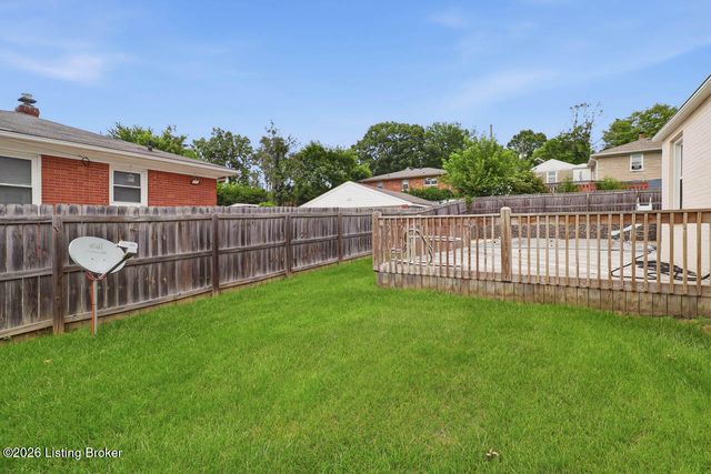 1603 Iroquois Pkwy, Louisville, KY 40214