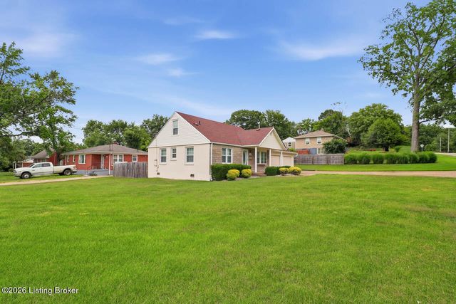 1603 Iroquois Pkwy, Louisville, KY 40214