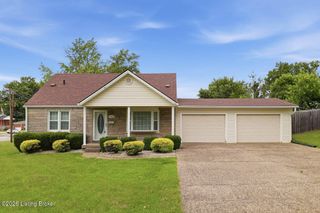 1603 Iroquois Pkwy, Louisville, KY 40214
