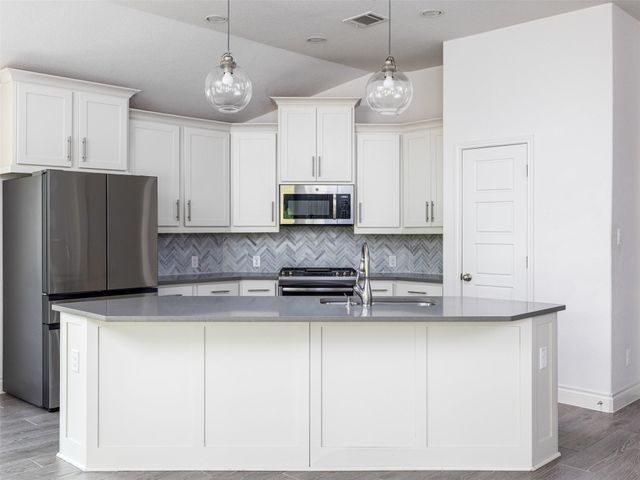 109 San Domenico CV, Georgetown, TX 78628