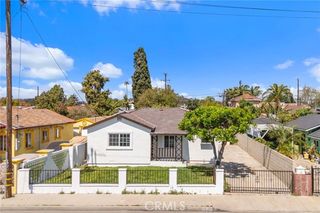 2521 W Stanford Street, Santa Ana, CA 92704