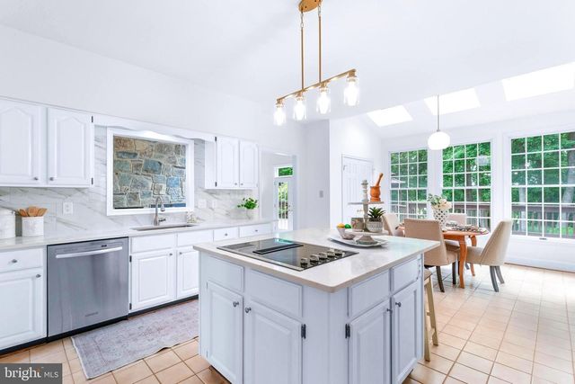 18117 HAYLOFT DR, Derwood, MD 20855
