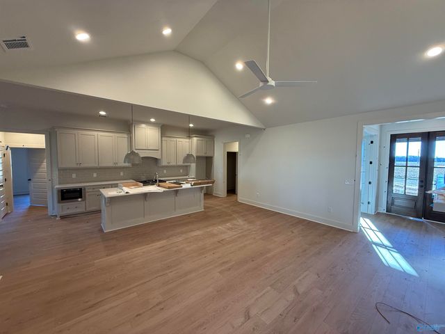 22052 Mulligan Parkway, Athens, AL 35613