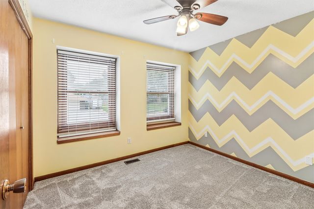 3610 Melanie Drive, Urbandale, IA 50322