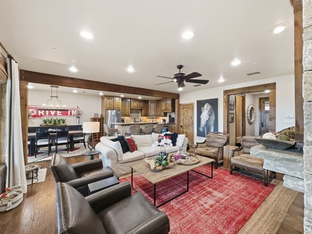 1693 Scenic Drive 102, Possum Kingdom Lake, TX 76449