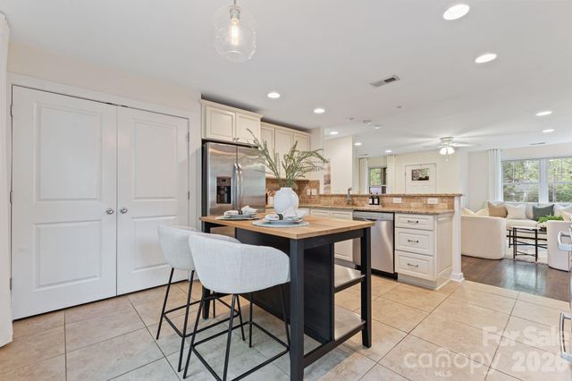 1521 Winston Drive, Charlotte, NC 28205