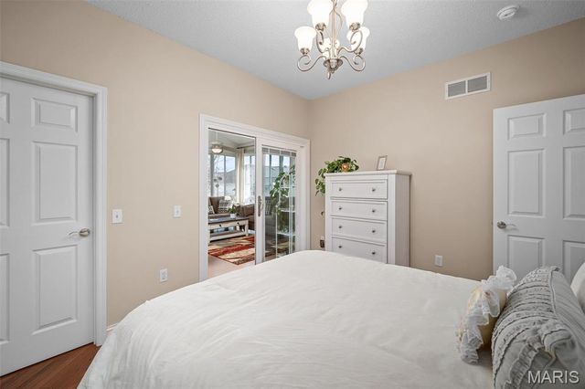 2073 Hawks Landing Drive C, Lake St Louis, MO 63367