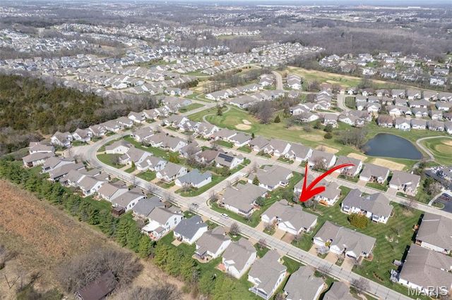 2073 Hawks Landing Drive C, Lake St Louis, MO 63367