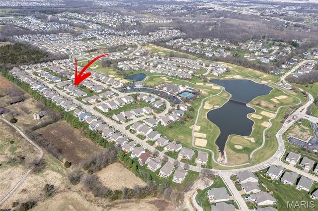2073 Hawks Landing Drive C, Lake St Louis, MO 63367