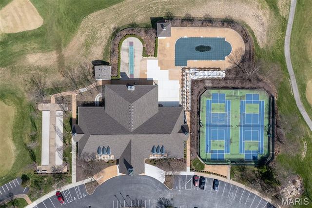 2073 Hawks Landing Drive C, Lake St Louis, MO 63367