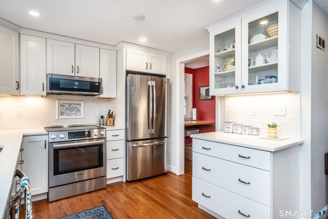 388 Fern Street, West Hartford, CT 06119