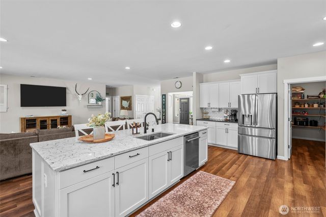 3016 85th Avenue SW, Olympia, WA 98512
