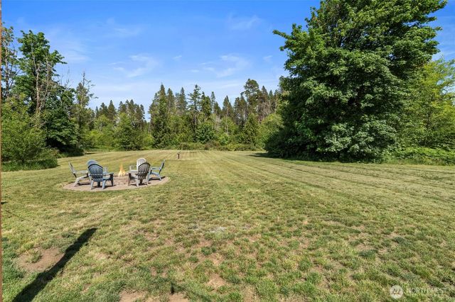 3016 85th Avenue SW, Olympia, WA 98512