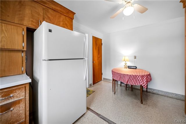 14 Pickwick Rd, Dewitt, NY 13214