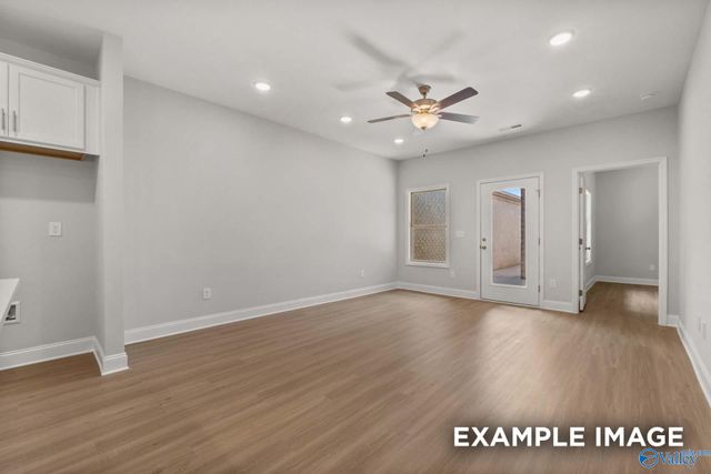 400 Clyde Lane, Hartselle, AL 35640