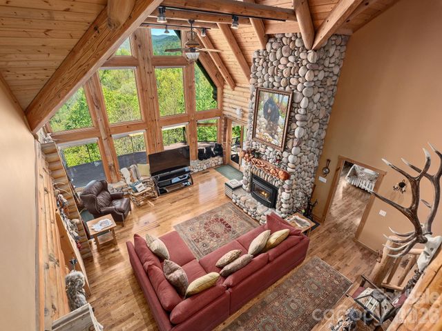 1036 Forces Of Nature Trail, Mars Hill, NC 28754