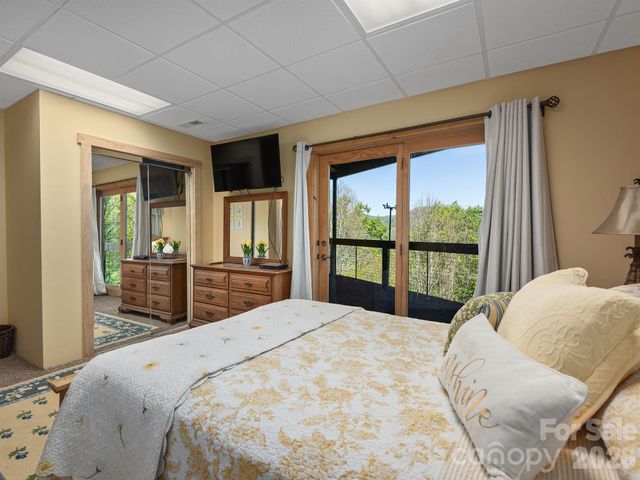 1036 Forces Of Nature Trail, Mars Hill, NC 28754