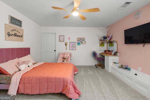 425 Dean Road, Barnesville, GA 30204