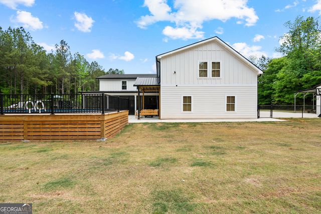 425 Dean Road, Barnesville, GA 30204