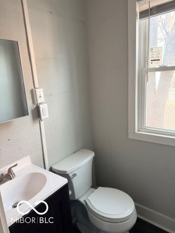 3106 N College Avenue, Indianapolis, IN 46205