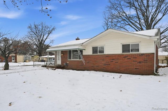 315 S Hanlon Street, Westland, MI 48186