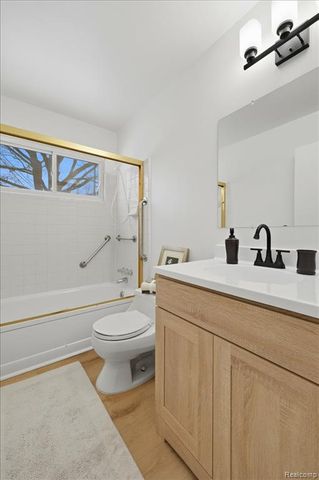 315 S Hanlon Street, Westland, MI 48186