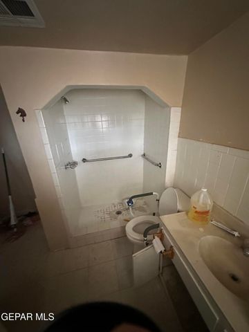 561 BUFORD Road, Socorro, TX 79927