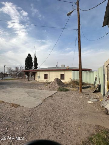 561 BUFORD Road, Socorro, TX 79927