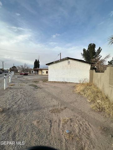561 BUFORD Road, Socorro, TX 79927