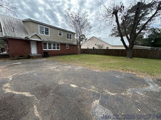 1110 W Powell, Dothan, AL 36303