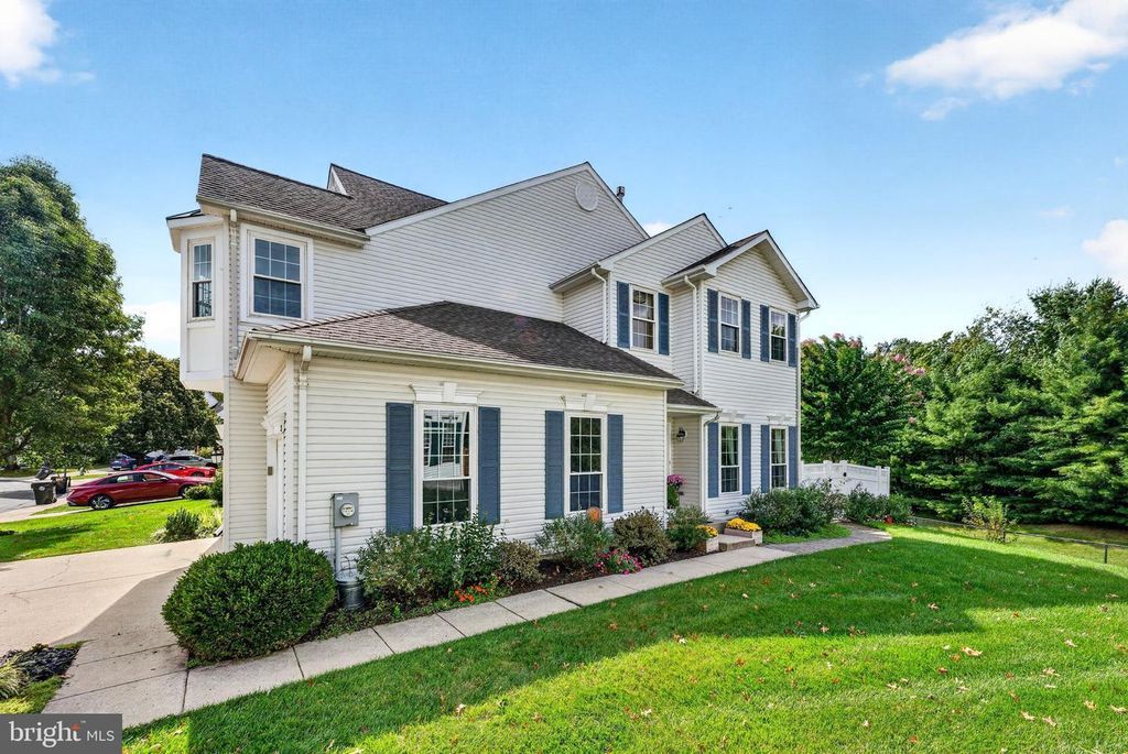 37 WINDINGBROOK RD, Bordentown, NJ 08505 — photo 4