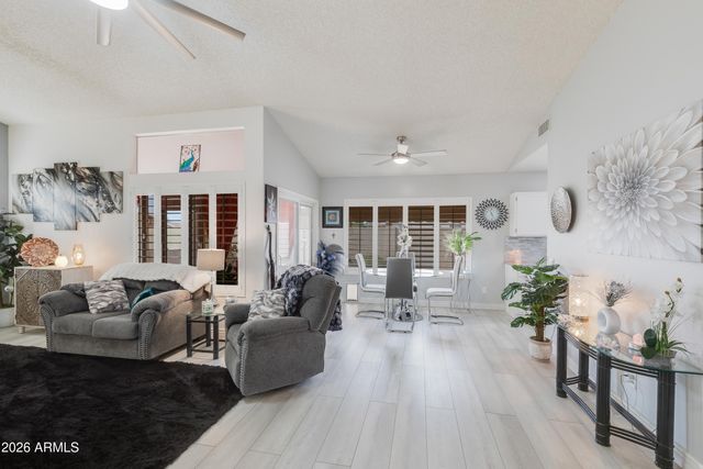 6782 S PEBBLE BEACH Drive, Chandler, AZ 85249