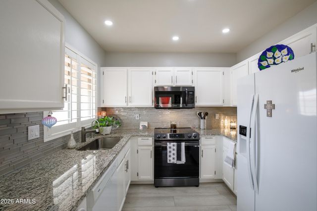 6782 S PEBBLE BEACH Drive, Chandler, AZ 85249